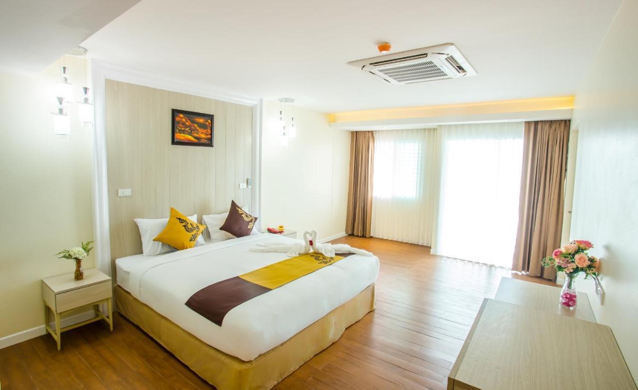 Saint Tropez Beach Hotel Чантабури Номер фото